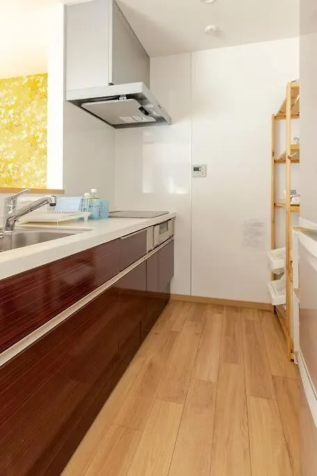 شقة Sleeps 9 / Near Expo & Usj / 3Min Sta / 2 Bath أوساكا اليابان