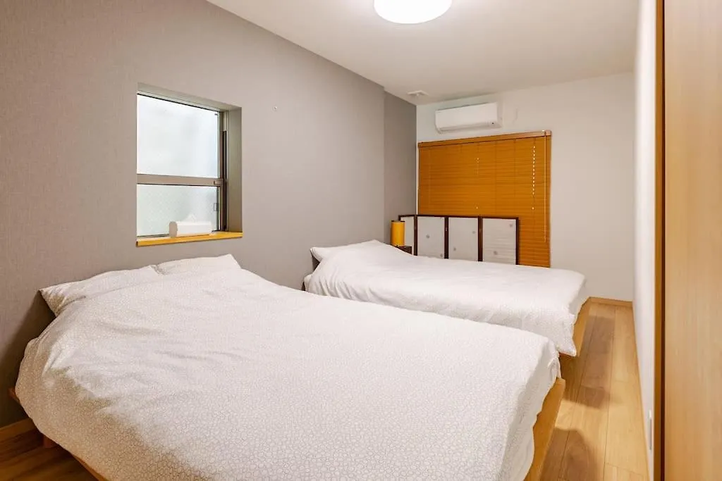 شقة Sleeps 9 / Near Expo & Usj / 3Min Sta / 2 Bath أوساكا اليابان