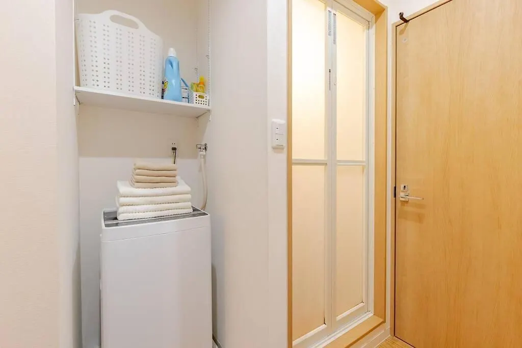 شقة Sleeps 9 / Near Expo & Usj / 3Min Sta / 2 Bath أوساكا اليابان
